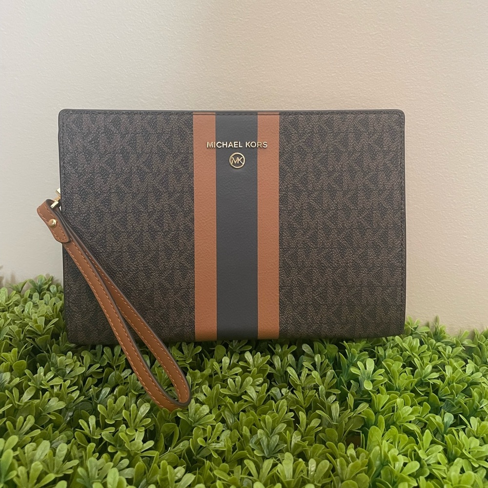 Michael Kors Brown Wristlet